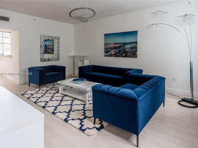 2069 S Ocean Dr, Unit TH16, Hallandale Beach, FL 33009 | MLS #A11866