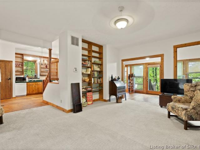 20609 Cabin Hill Road