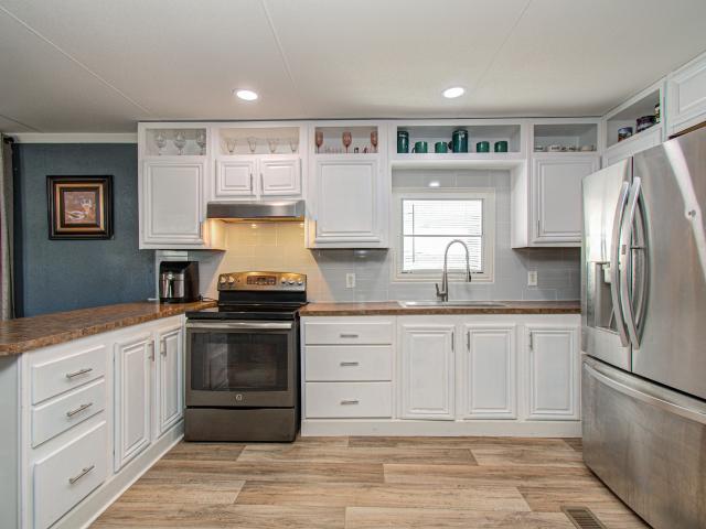 20609 Cochran Road