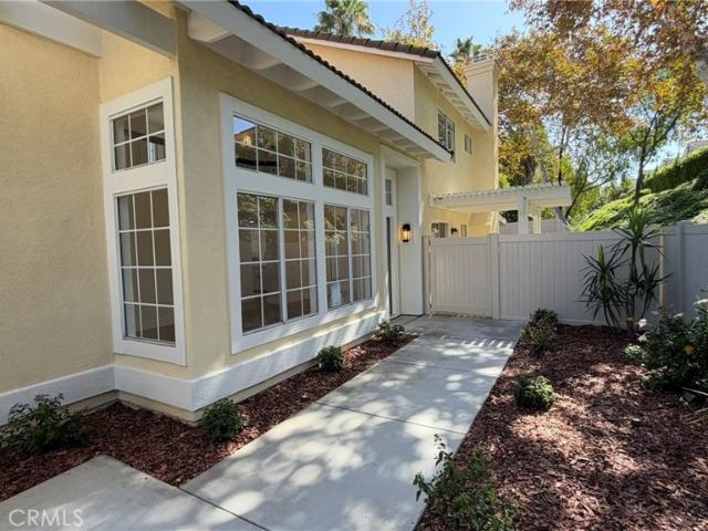 2060 Cedar Glen