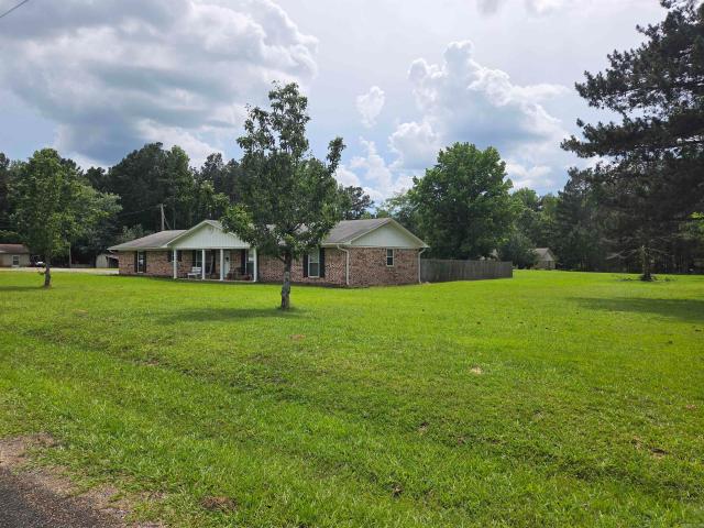 2060 Center Street