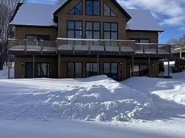 2060Z Côte St Victor, Papineauville, QC, J0V 1R0 house for s.