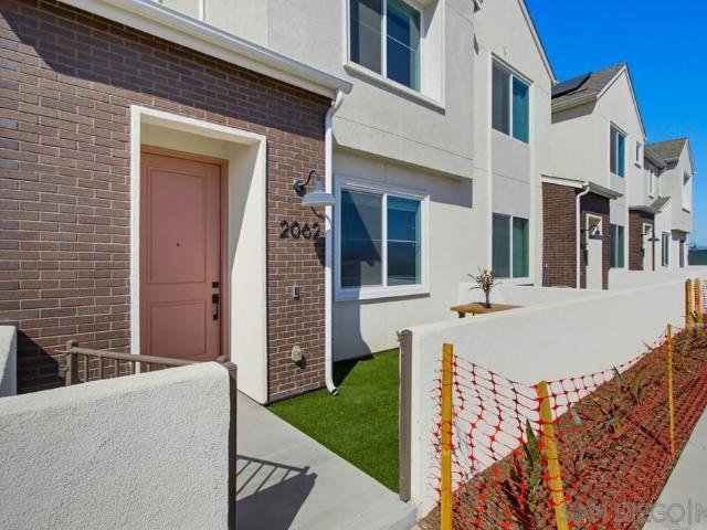 2062 Bluestone Cir