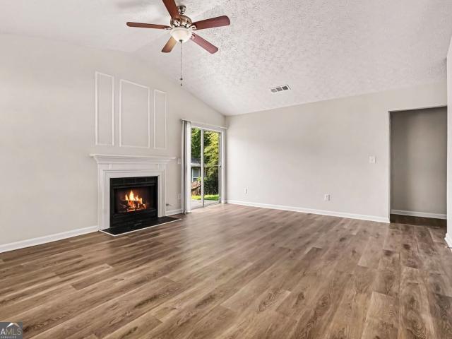2062 W Morgan's Bluff Court