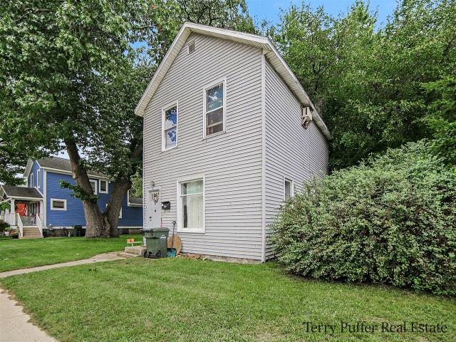 2063 Lakeshore Drive