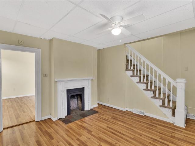 206 3rd St