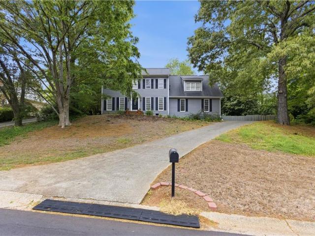 206 Comstock Ct, Lawrenceville, GA 30044 | MLS #7786