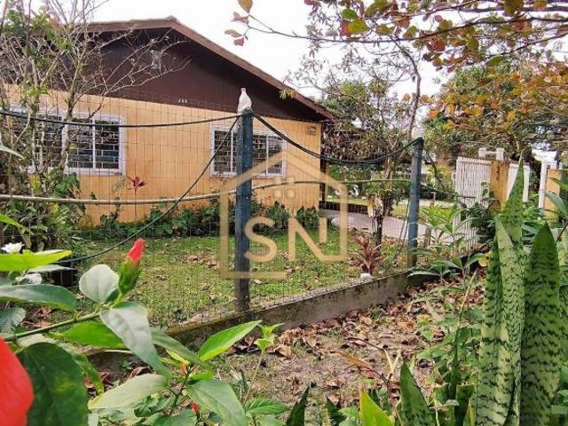 206 Casa de esquina próximo ao mar no balneário Grajaú