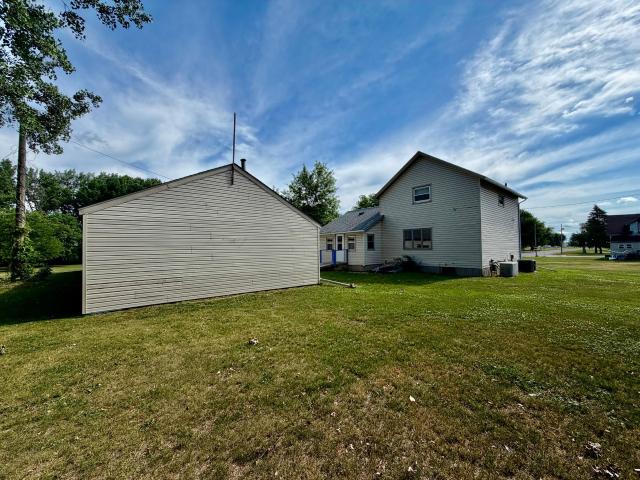 206 Amy Avenue