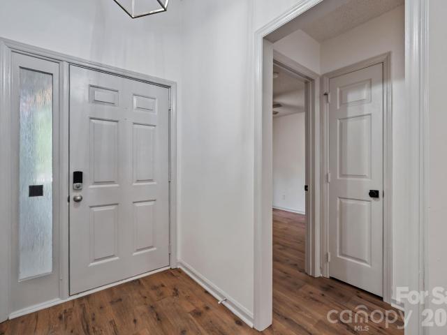 206 Aurora Lane