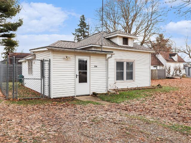 206 Burr Oak Street