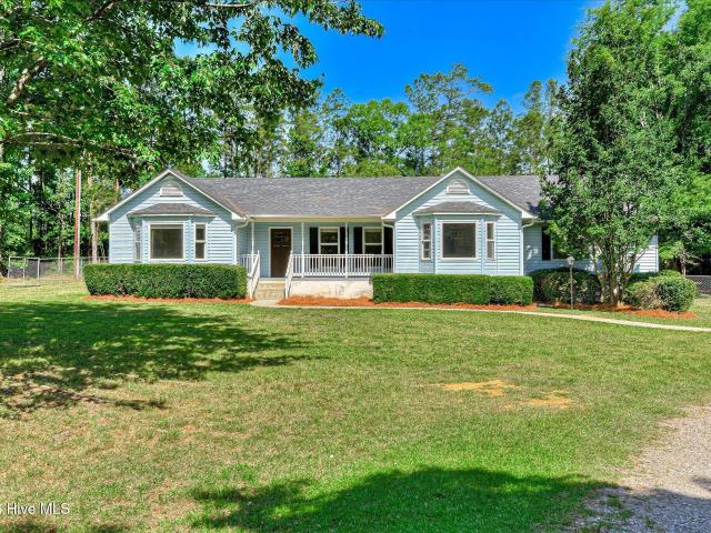 206 Dogwood Lane