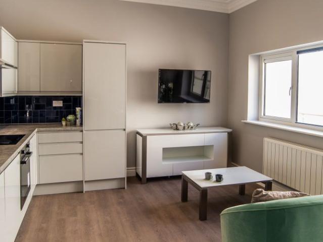 206 Derby Road, Nottingham, NG7