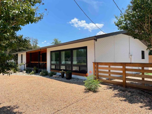 206 E Wallace St, Llano, TX 78643 | MLS #176361