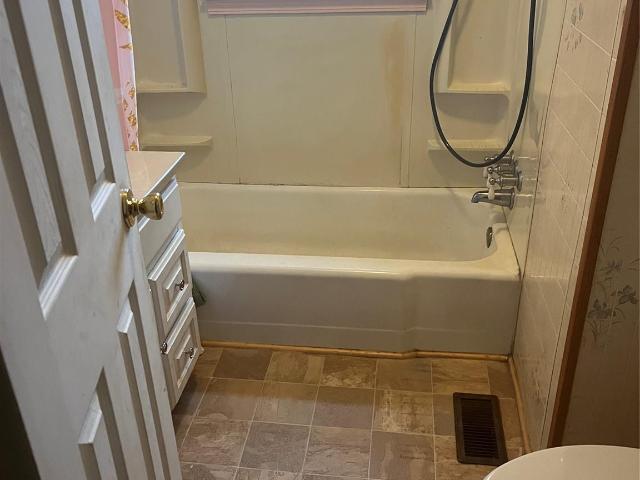 206 E Catawba Dr, Mount Holly, NC 28120 | MLS #4331