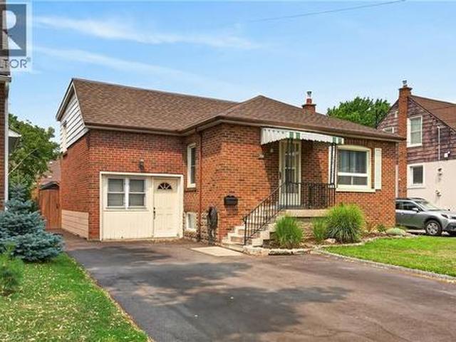206 East 13Th Street, Hamilton, ON, L9A 3Z7 house for sale | Listing ID 40849 | Royal LePage