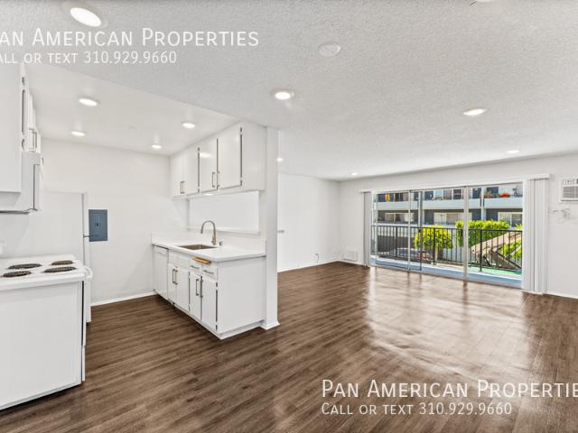 206 Euclid Ave, 1 bed, 1 full bath