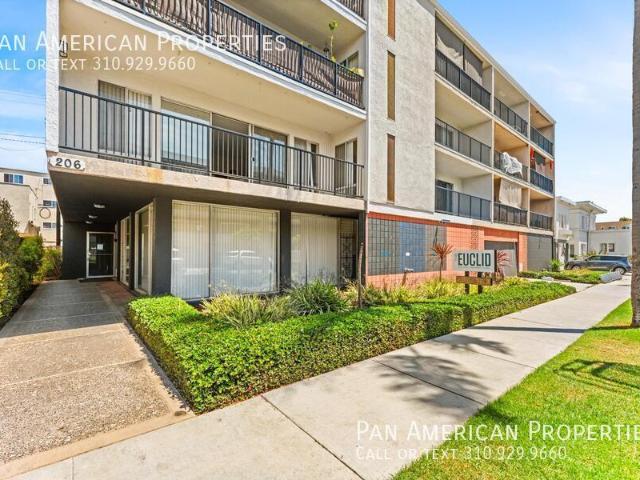 206 Euclid Ave, 1 bed, 1 full bath