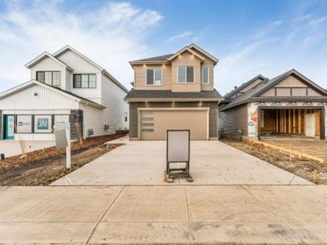 206 Falcon Crescent, Leduc, AB, T0B 3M3 house for sale | Listing ID E4512 | Royal LePage
