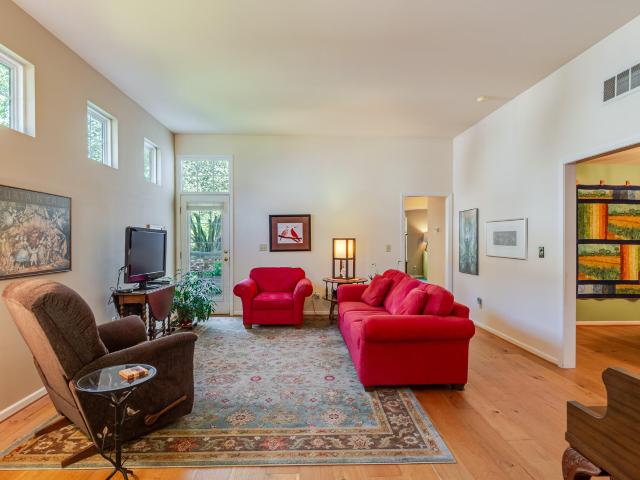 206 Fieldstone Drive