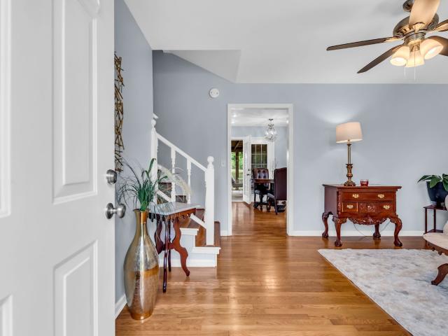206 Homeward Ave