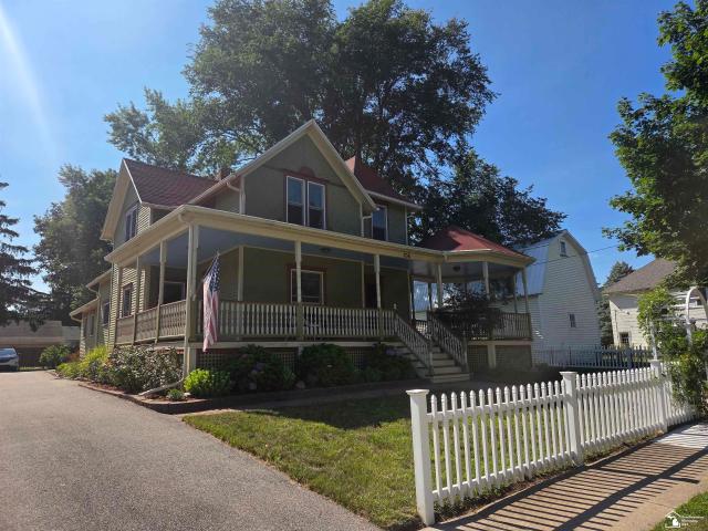 206 Jipson Street