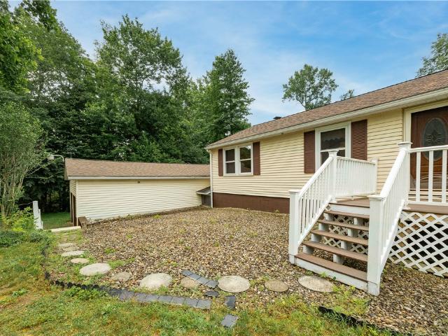 206 Lytle School Rd