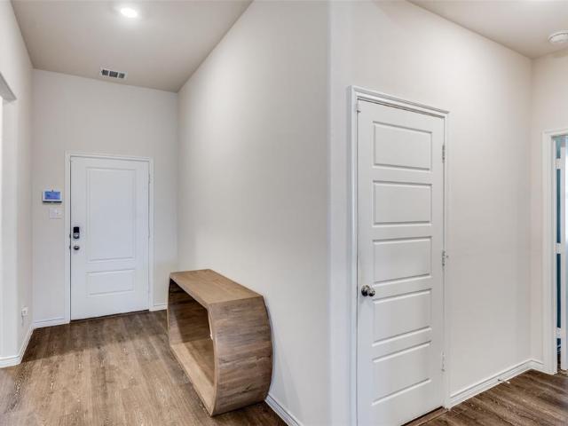 206 Mockingbird Way
