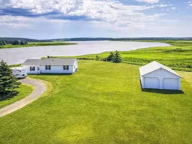 206 Main Street, Mount Stewart, PE, C0A 1T0 house for sale.