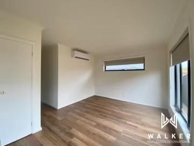 20/6 Mckay Place, Melton South, VIC 3338