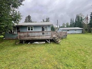 Rat Portage 38a, Ontario - Patio, Parking