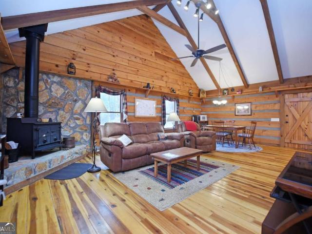206 Misty Hollow