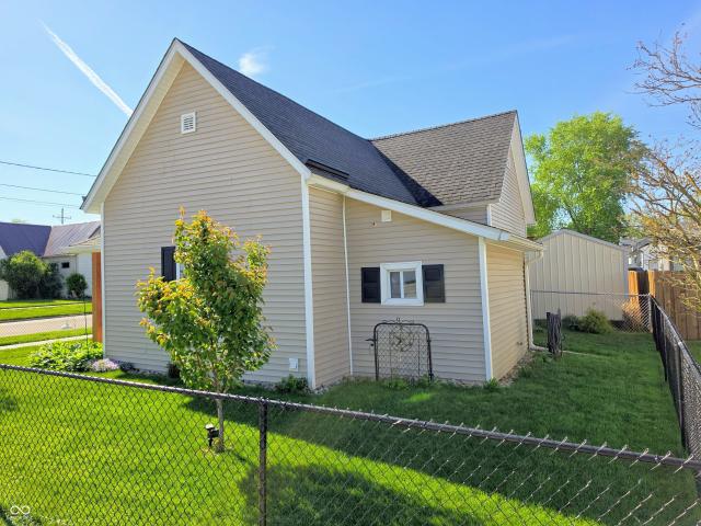 206 N Walnut Street