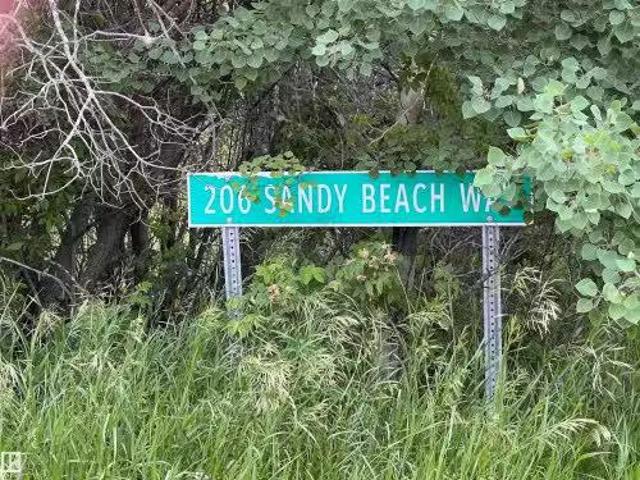206 Sandy Beach Way, Rural Two Hills County, AB, T0B 4K0 vac.