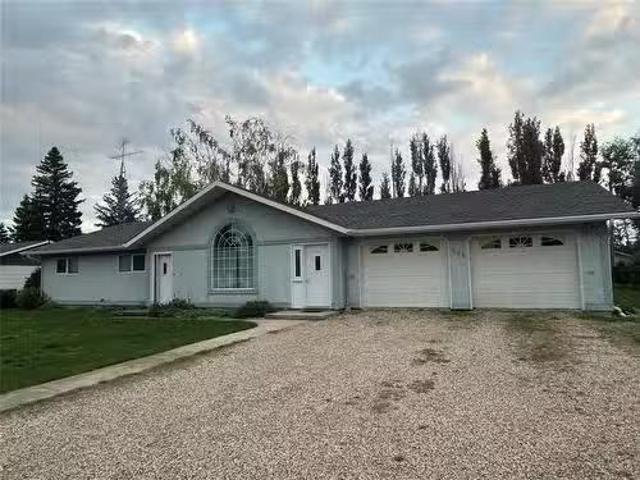 206 Second Avenue, Benito, MB, R0L 0C0 house for sale Listi.