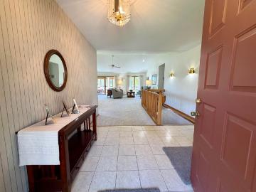 206 Shady Oak Court