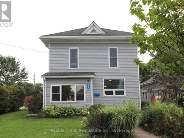 206 Picton Street E, Goderich. Town, ON, N7A 1J8 house for sale | Listing ID X13750 | Royal LePage