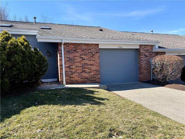 206 Queens Ct, Canonsburg, PA 15317 | MLS #1741