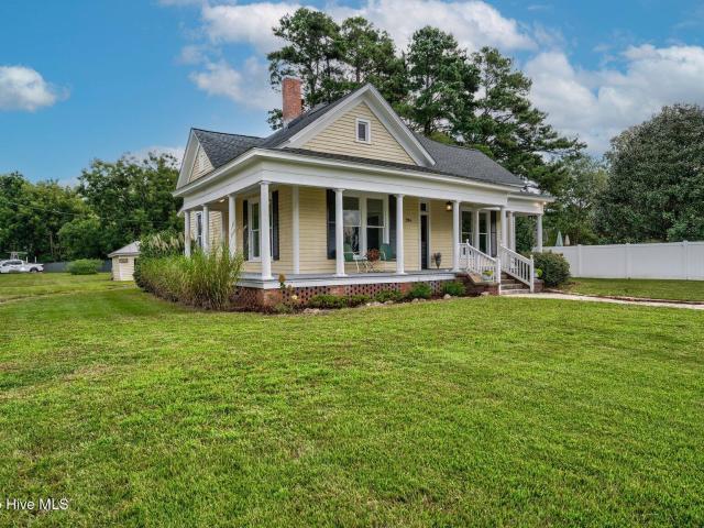 206 W Blalock Rd, Lucama, NC 27851 | MLS #10160