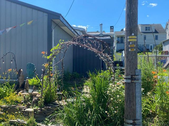 206 W Early Avenue