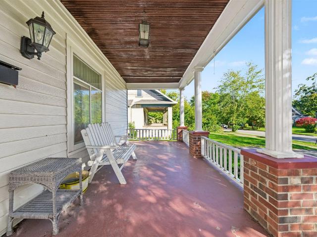 206 W Front Street