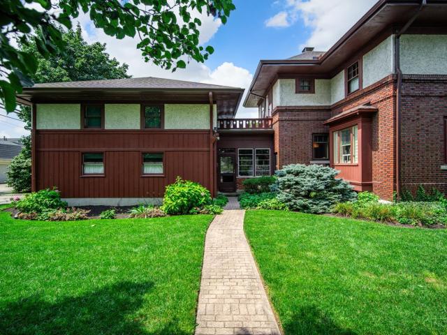 206 W Main Street