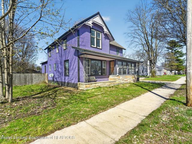 206 W Shepherd Street
