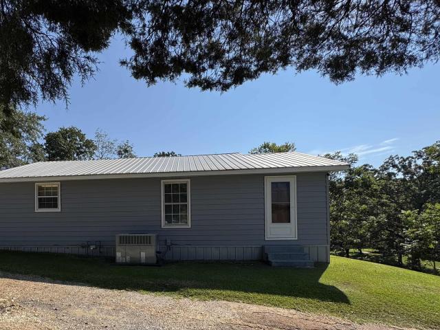 206R W Glade Road