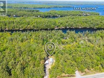 2074 Muskoka 169 Road, Gravenhurst. Muskoka S, ON, P1P 1R1 house for sale | Listing ID X13411 | Royal LePage