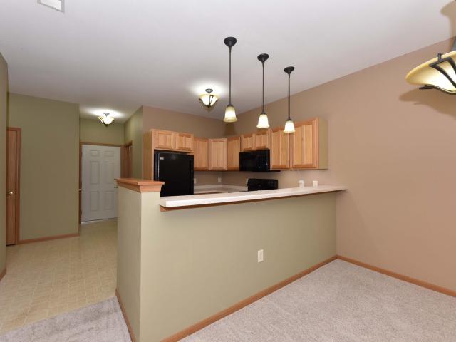 2074 Pine Ridge Ct, Unit G