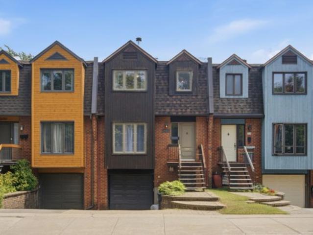 2074 Rue Delisle, Montréal Le Sud Ouest, QC, H3J 1K2 house for sale | Listing ID 13219 | Royal LePage