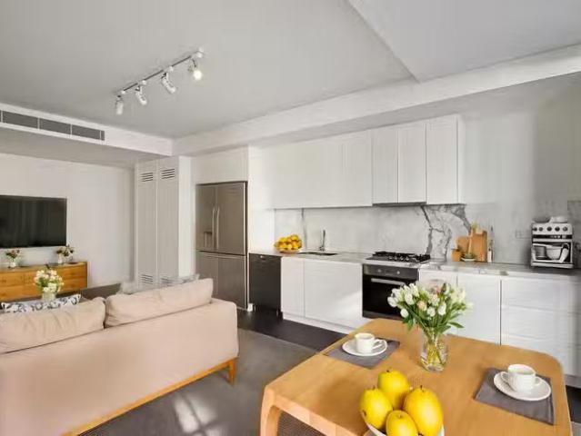 207/5 11 Meriton Street, Gladesville, NSW 2111