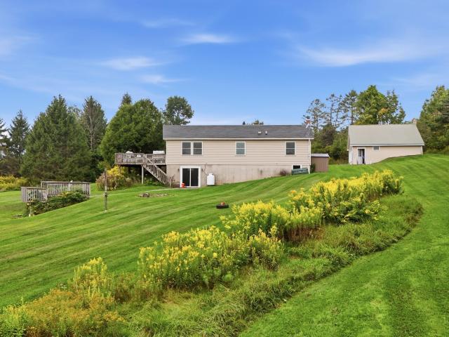 2076 Hancock Highway