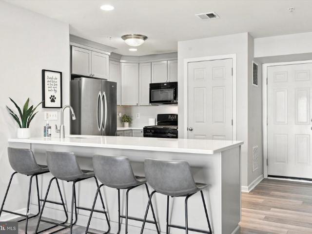 2077 Morgan Hill Drive # M31